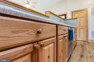 86 Maple Ave, Mount Jackson, VA 22842 - Photo 8