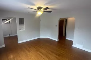 858 S Main St, Woodstock, VA 22664 - Photo 1