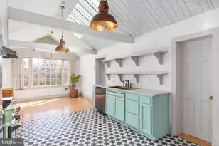 29674 Old Valley Pike, Strasburg, VA 22657 - Photo 4