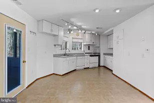 308 Brush Leaf Ln, Mount Jackson, VA 22842 - Photo 8