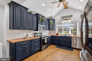 798 Turkey Knob Rd, Quicksburg, VA 22847 - Photo 12