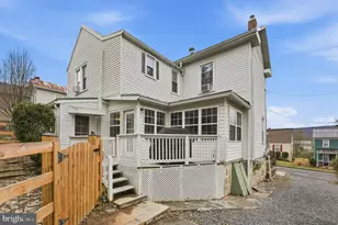 219 N Church St, Woodstock, VA 22664 - Photo 18