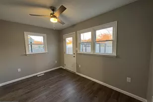 156 N Funk St, Strasburg, VA 22657 - Photo 16