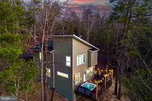 1355 Greenview Dr, Basye, VA 22810 - Photo 1