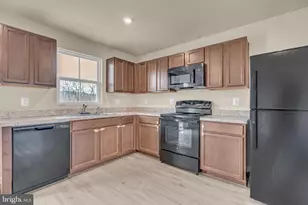 307 Williams St, Strasburg, VA 22657 - Photo 10