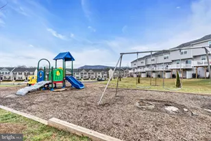 307 Williams St, Strasburg, VA 22657 - Photo 32