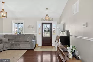 505 W North St, Woodstock, VA 22664 - Photo 8