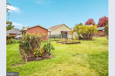 517 W Locust Street, Woodstock, VA 22664 - Photo 62