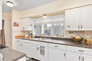 517 W Locust St, Woodstock, VA 22664 - Photo 40