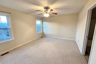 407 Stonewall St, Strasburg, VA 22657 - Photo 12