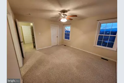 407 Stonewall Street, Strasburg, VA 22657 - Photo 16