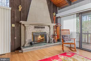 38 Strudel Ct, Basye, VA 22810 - Photo 2