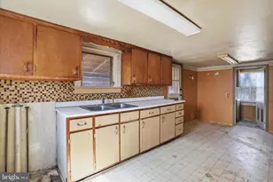 343 Banks Fort Rd, Strasburg, VA 22657 - Photo 6