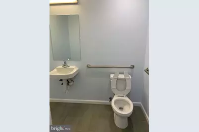 114 W Court Street #102, Woodstock, VA 22664 - Photo 10