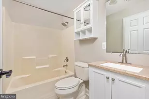 203 Oak Hill Dr, Woodstock, VA 22664 - Photo 32
