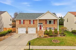 156 Aden Dr, Strasburg, VA 22657 - Photo 1