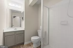 1010 Pendleton Ln, Strasburg, VA 22657 - Photo 6