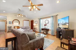 510 Hollingsworth Rd, Woodstock, VA 22664 - Photo 4