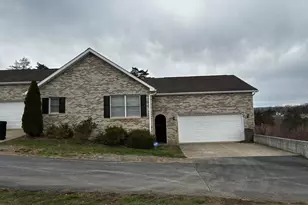 41 Deaken Cir, Strasburg, VA 22657 - Photo 1