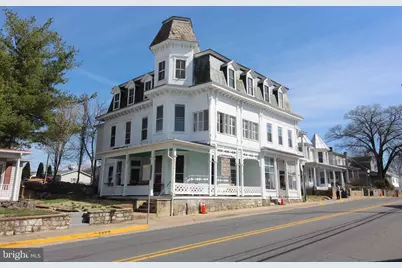 102 N Main Street, Edinburg, VA 22824 - Photo 2