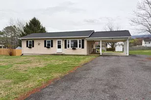 1604 S Ox Rd, Edinburg, VA 22824 - Photo 2