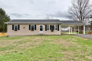 1604 S Ox Rd, Edinburg, VA 22824 - Photo 1