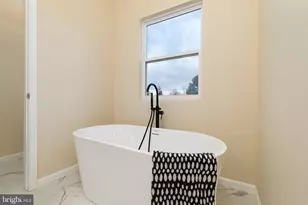 211 Princess Caroline Ct, Edinburg, VA 22824 - Photo 30