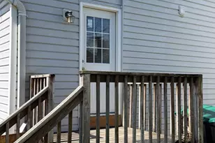 310 E Queen St, Strasburg, VA 22657 - Photo 2