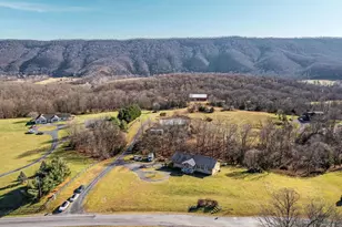 2760 Riverview Dr, Toms Brook, VA 22660 - Photo 58
