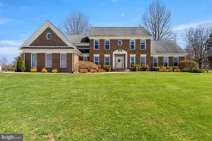 474 Beaver Ln, Mount Jackson, VA 22842 - Photo 1