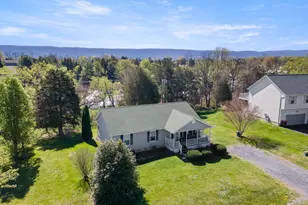 218 Baer Oak Dr, Maurertown, VA 22644 - Photo 32