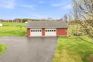 1665 Stoneburner Rd, Edinburg, VA 22824 - Photo 2