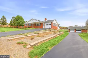 1665 Stoneburner Rd, Edinburg, VA 22824 - Photo 54