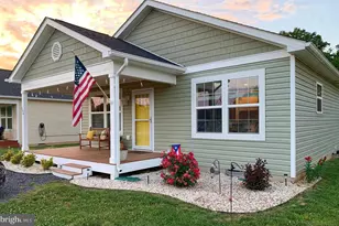 194 Craig St, Mount Jackson, VA 22842 - Photo 1