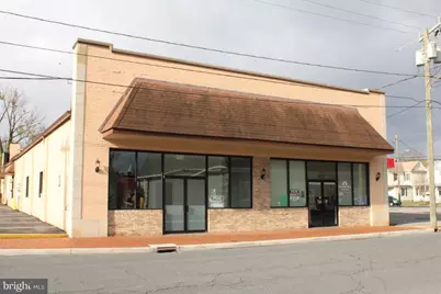 110 E High Street, Woodstock, VA 22664 - Photo 2