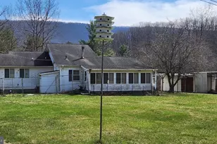 1605 Paddys Run Rd, Star Tannery, VA 22654 - Photo 2