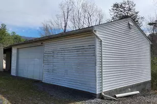 1605 Paddys Run Rd, Star Tannery, VA 22654 - Photo 8