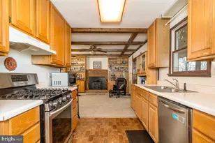 188 New Market Reservoir Rd, New Market, VA 22844 - Photo 6