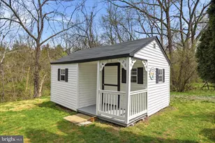 130 N High St, Edinburg, VA 22824 - Photo 26