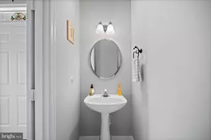 74 Manor Dr, Edinburg, VA 22824 - Photo 10