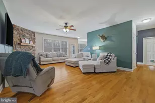 257 Hunter Rd, Maurertown, VA 22644 - Photo 10