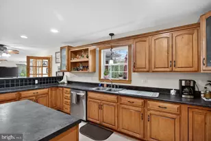 550 Mash Ln, Edinburg, VA 22824 - Photo 10