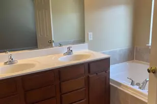 193 Oxbow Dr, Strasburg, VA 22657 - Photo 12