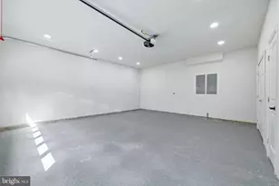 1034 Greenview, Basye, VA 22810 - Photo 4