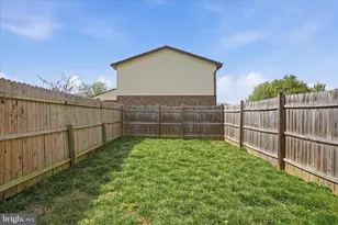 906 Hill Top Dr, Woodstock, VA 22664 - Photo 28