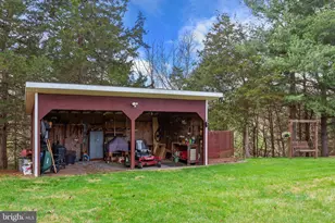 549 Arrowhead Ln, New Market, VA 22844 - Photo 4