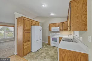 515 Hollingsworth Rd, Woodstock, VA 22664 - Photo 4