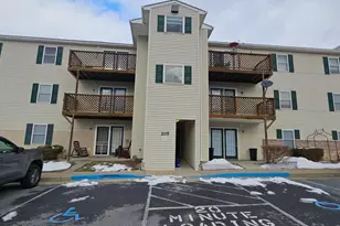 205 Hailey Ln, Strasburg, VA 22657 - Photo 1