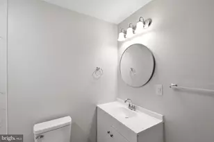136 S Water St, Woodstock, VA 22664 - Photo 18