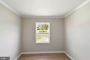 136 S Water St, Woodstock, VA 22664 - Photo 12